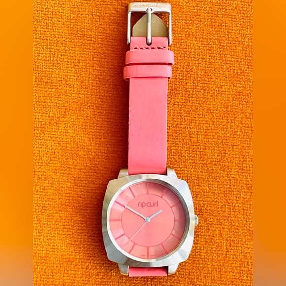 RIP CURL PINK WATCH—New Battery—Stainless Steel Case—NICE - Picture 5 of 13